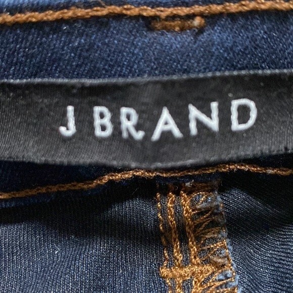 J Brand dark wash skinny jeans.  Size 29 - Picture 2 of 6